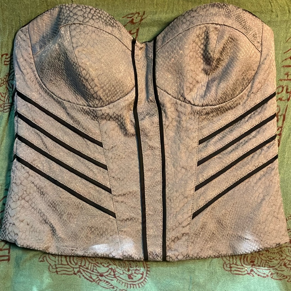 Bebe corset top sz 8
